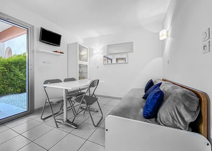 Les Féeries Du Cap Agde