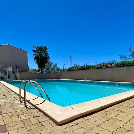 Les Feeries Du Cap Apartment